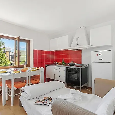 La Piazzetta - Flat With Parking For 4 - Happy Appartement *